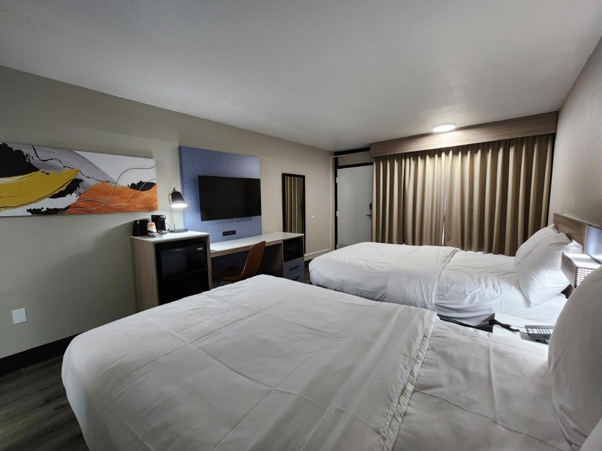 Smart Stay Lafayette Exterior photo